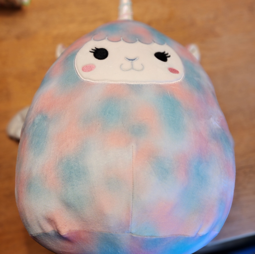 Squishmallow Winona 16"